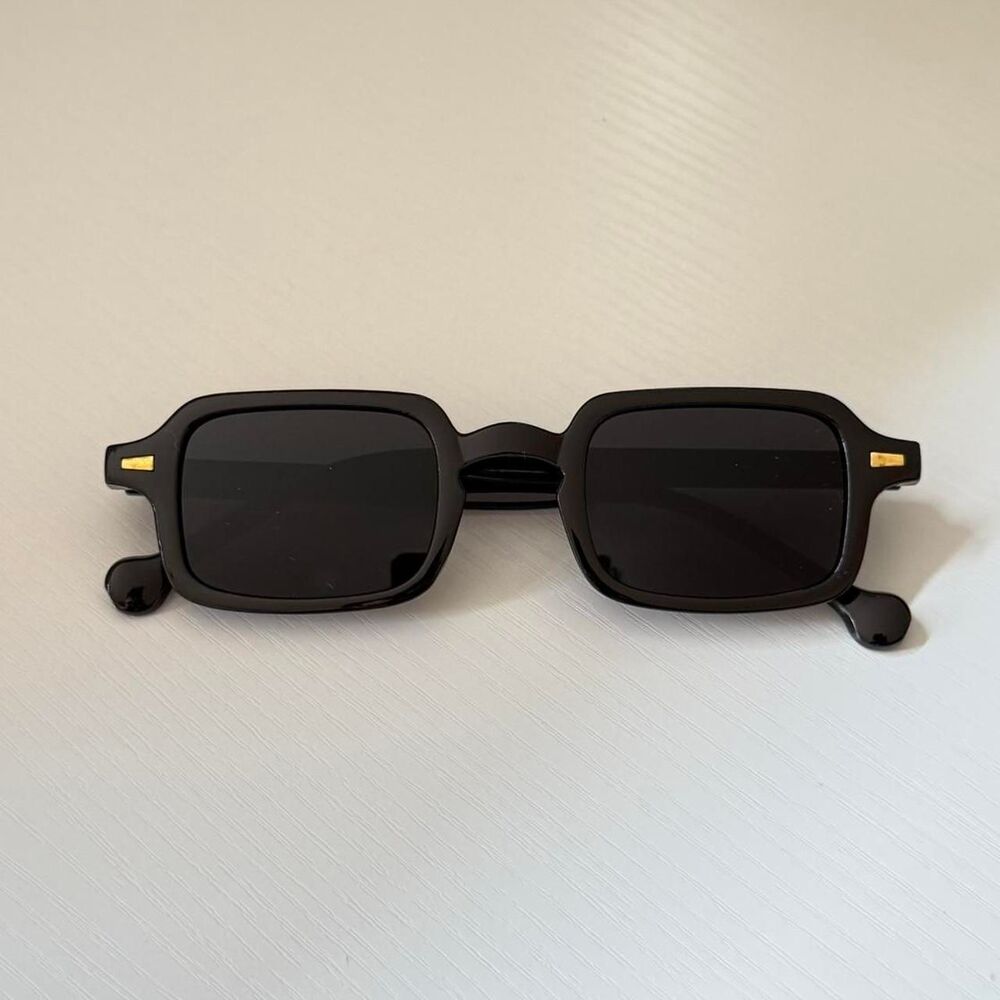 Unbranded Men's Black and Brown Sunglasses